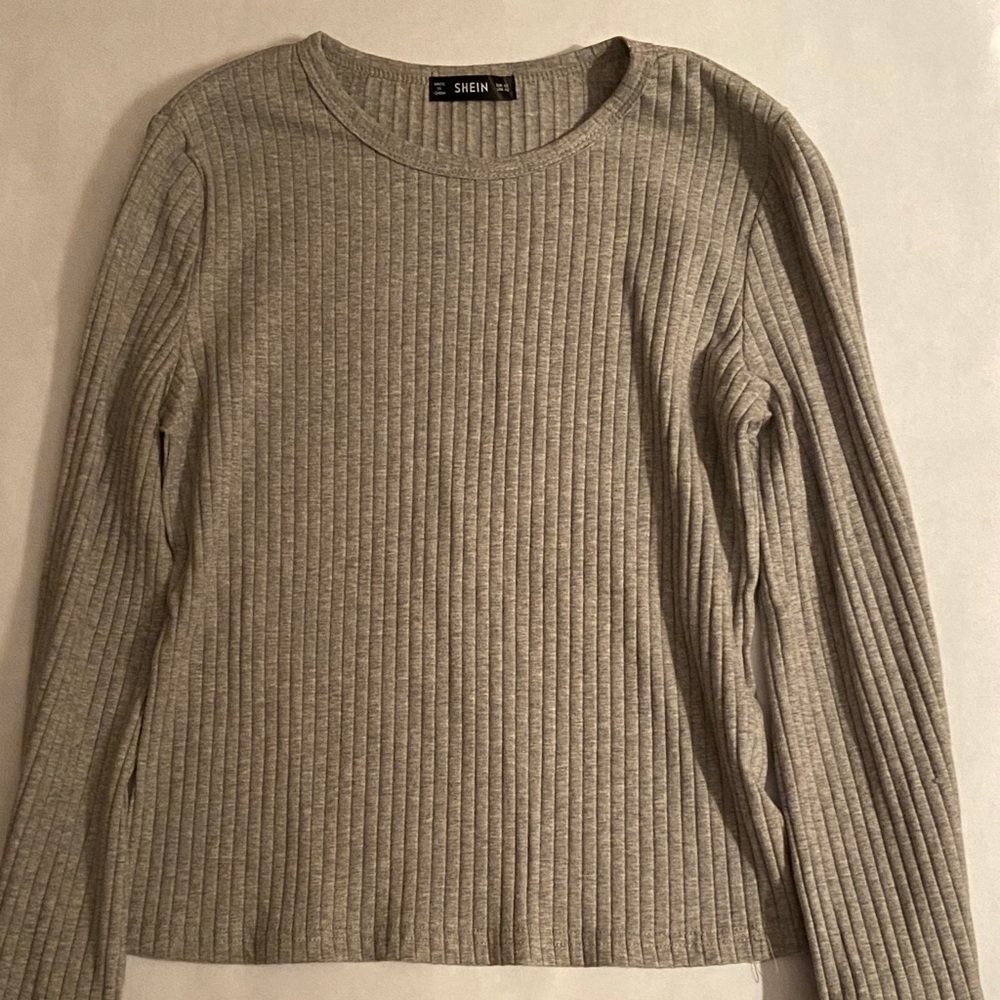 SHIEN- Grey Long Sleeve
